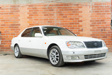Load image into Gallery viewer, 1998 Toyota Celsior Type C