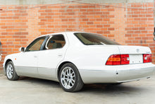 Load image into Gallery viewer, 1998 Toyota Celsior Type C