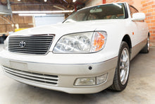 Load image into Gallery viewer, 1998 Toyota Celsior Type C