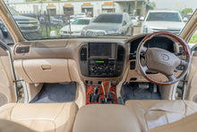Load image into Gallery viewer, 1999 Toyota Land Cruiser