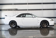 Load image into Gallery viewer, 1996 Nissan Skyline GTR