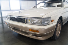 Load image into Gallery viewer, 1989 Nissan Laurel
