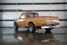 Load image into Gallery viewer, 1975 Mazda Repu