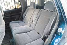 Load image into Gallery viewer, 1996 Honda CRV