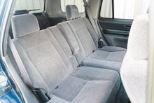 Load image into Gallery viewer, 1996 Honda CRV