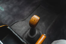 Load image into Gallery viewer, 1995 Mitsubishi Delica