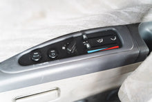 Load image into Gallery viewer, 1995 Mitsubishi Delica