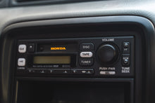 Load image into Gallery viewer, 1996 Honda CRV