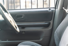 Load image into Gallery viewer, 1996 Honda CRV
