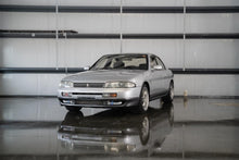 Load image into Gallery viewer, 1993 Nissan Skyline GTS-25T