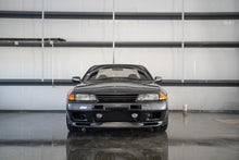 Load image into Gallery viewer, 1990 Nissan Skyline GTR