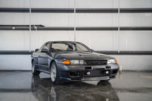 Load image into Gallery viewer, 1990 Nissan Skyline GTR