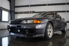 Load image into Gallery viewer, 1990 Nissan Skyline GTR