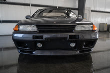 Load image into Gallery viewer, 1990 Nissan Skyline GTR
