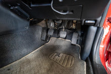 Load image into Gallery viewer, 1989 Nissan Skyline GTS-T Type M