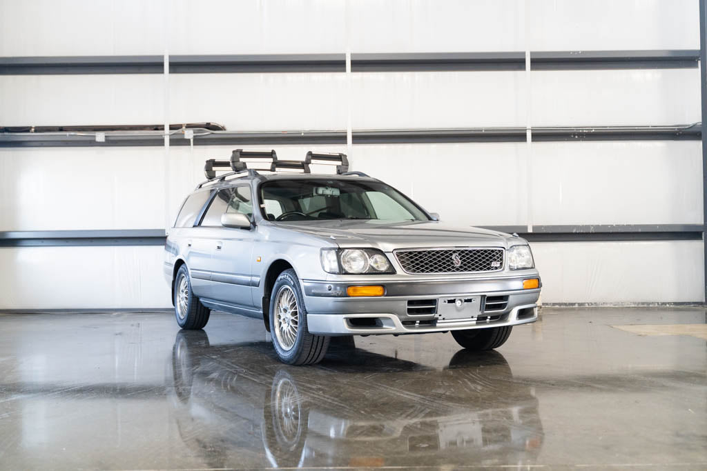 1997 Nissan Stagea RS4-V – Oishii imports