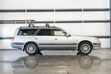 Load image into Gallery viewer, 1997 Nissan Stagea RS4-V