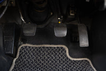 Load image into Gallery viewer, 1993 Nissan Skyline GTS-25T