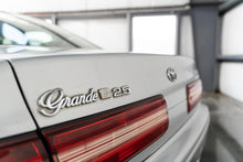 Load image into Gallery viewer, 1996 Toyota Mark II