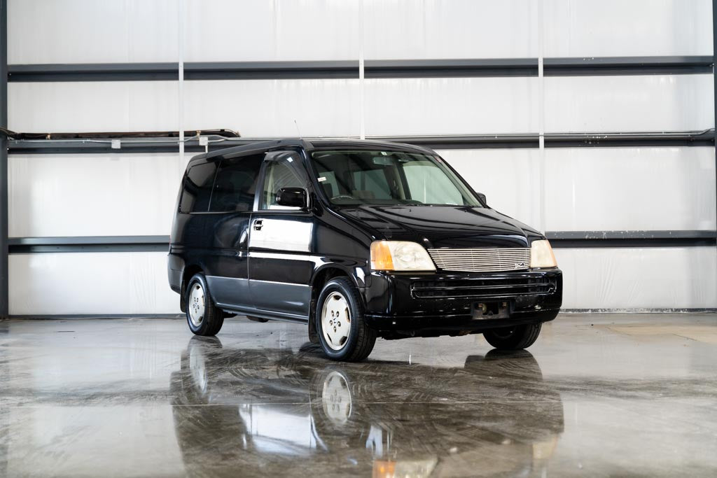 1995 Honda Stepwgn – Oishii imports