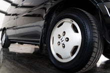 Load image into Gallery viewer, 1995 Honda Stepwgn