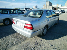 Load image into Gallery viewer, 1997 Nissan Bluebird SSS