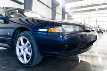 Load image into Gallery viewer, 1990 Nissan Skyline GTS-4