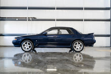 Load image into Gallery viewer, 1990 Nissan Skyline GTS-4