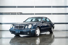 Load image into Gallery viewer, 1996 Mercedes E320 Avantgarde
