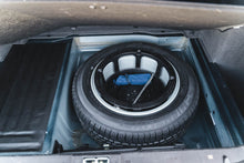 Load image into Gallery viewer, 1996 Mercedes E320 Avantgarde