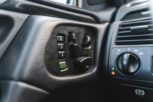 Load image into Gallery viewer, 1996 Mercedes E320 Avantgarde