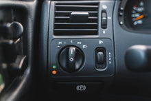 Load image into Gallery viewer, 1996 Mercedes E320 Avantgarde