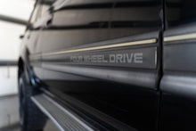 Load image into Gallery viewer, 1992 Toyota Landcruiser