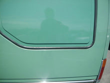 Load image into Gallery viewer, 1994 Subaru Sambar