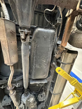 Load image into Gallery viewer, 1996 Toyota Hilux