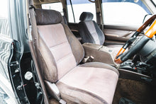 Load image into Gallery viewer, 1992 Toyota Landcruiser