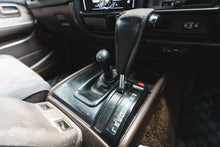 Load image into Gallery viewer, 1992 Toyota Landcruiser