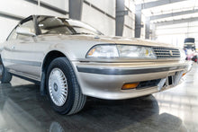 Load image into Gallery viewer, 1990 Toyota Mark II