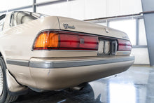 Load image into Gallery viewer, 1990 Toyota Mark II