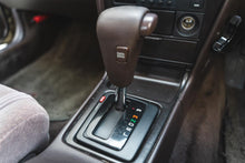 Load image into Gallery viewer, 1990 Toyota Mark II