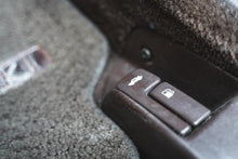 Load image into Gallery viewer, 1990 Toyota Mark II