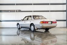 Load image into Gallery viewer, 1990 Toyota Mark II