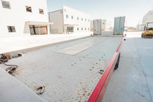 Load image into Gallery viewer, 1995 Mitsubishi Canter