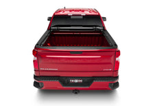 Load image into Gallery viewer, Truxedo 2019 GMC Sierra 1500 & Chevrolet Silverado 1500 (New Body) 6ft 6in Deuce Bed Cover