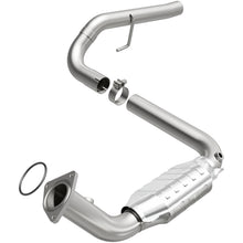 Load image into Gallery viewer, MagnaFlow Conv DF 02-06 Cadillac Escalade / 02-06 GM Yukon (Inc Denali) 6.0L D/S
