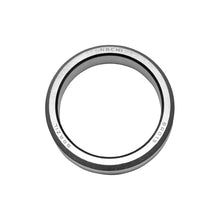 Load image into Gallery viewer, Yukon Gear Toyota Bearing Retainer For 01-02 4Runner / 01-04 Tacoma & 00-06 Tundra