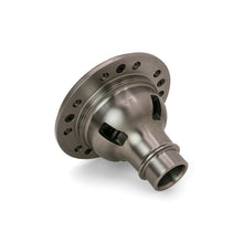 Load image into Gallery viewer, Eaton Detroit Locker Differential 35 Spline 1.50in Axle Shaft Diameter 3.25 & Up Ratio Rear 9in