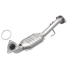 Load image into Gallery viewer, MagnaFlow Conv DF 02-06 Cadillac Escalade / 02-06 GM Yukon (Inc Denali) 6.0L P/S