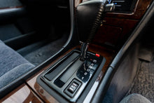Load image into Gallery viewer, 1996 Nissan Gloria