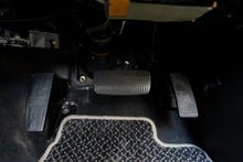 Load image into Gallery viewer, 1993 Nissan Skyline GTS-25T